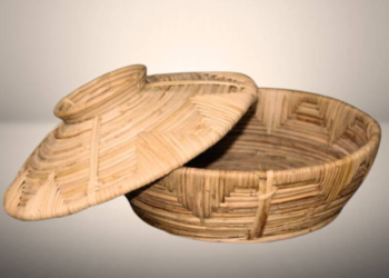 Cane Round Bowl with Lid