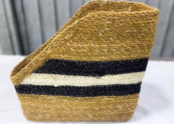 Seagrass File Holder